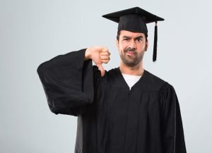 عيوب التصحيح الإلكتروني في الجامعات